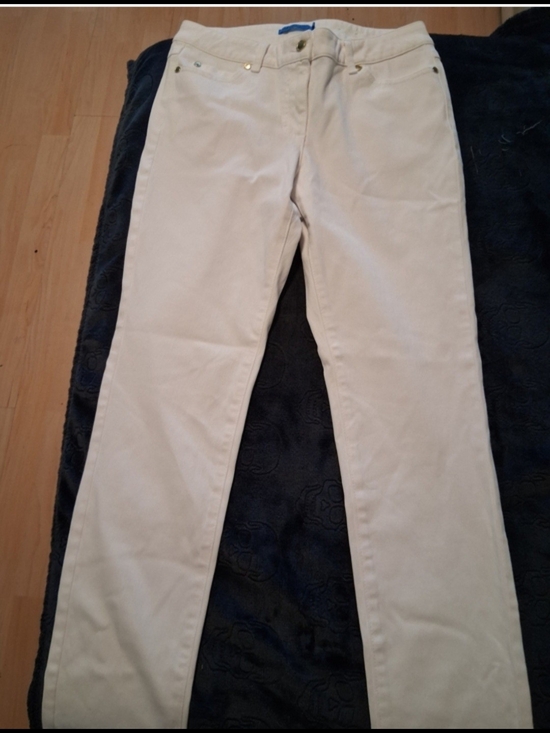J. McLaughlin Denim - J. McLaughlin Cream Straight-Leg Jeans